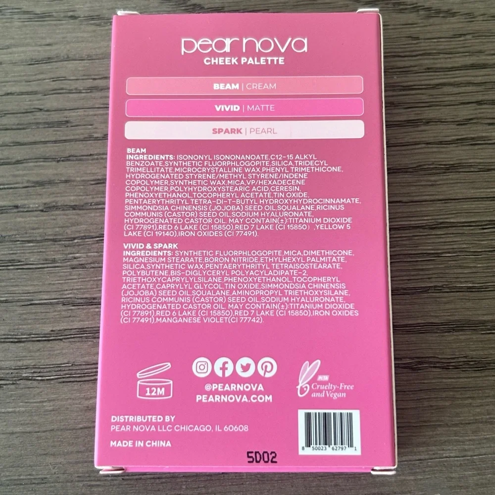 PEAR NOVA Cheek Palette in Pink